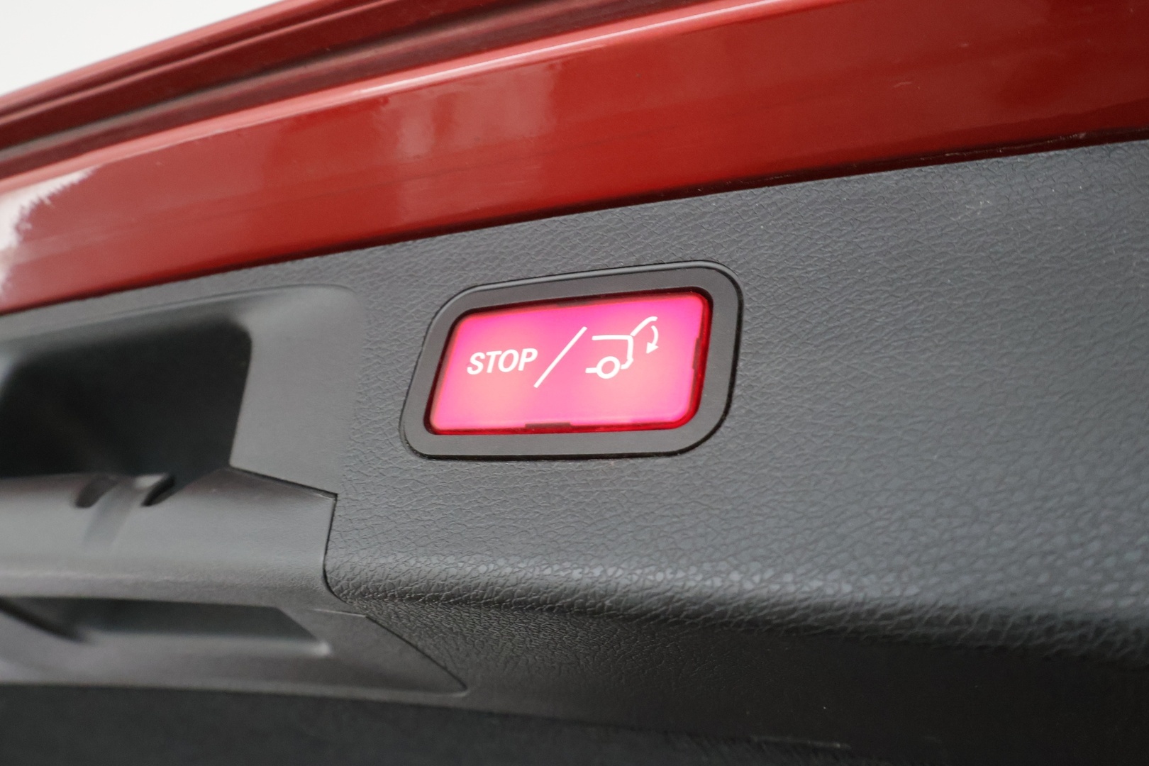 MERCEDES-BENZ E 2018