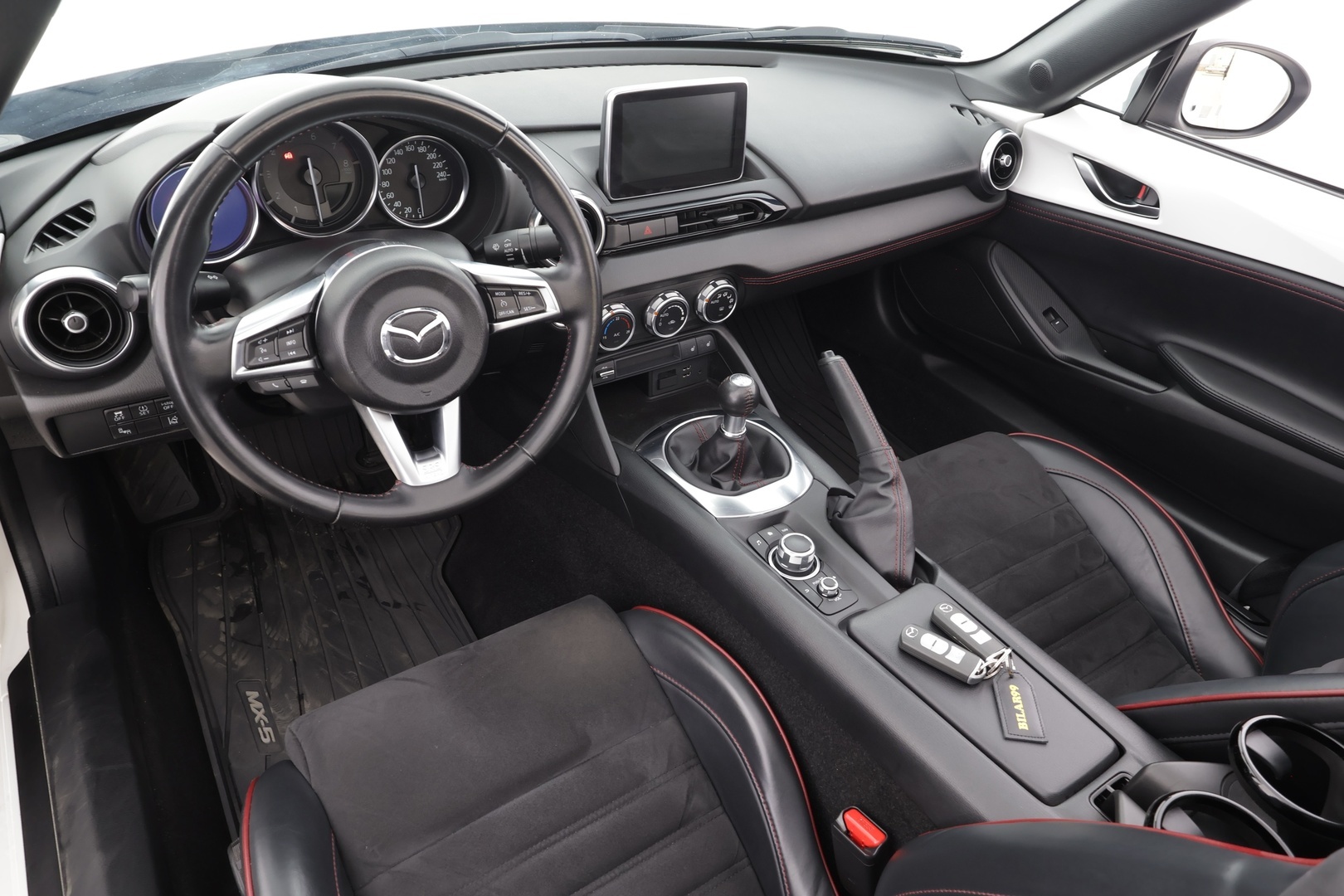 MAZDA MX-5 2017