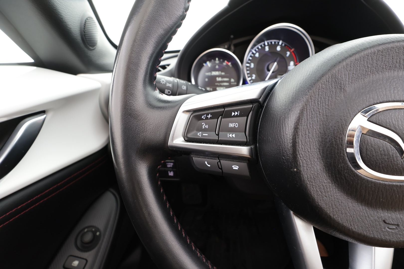 MAZDA MX-5 2017