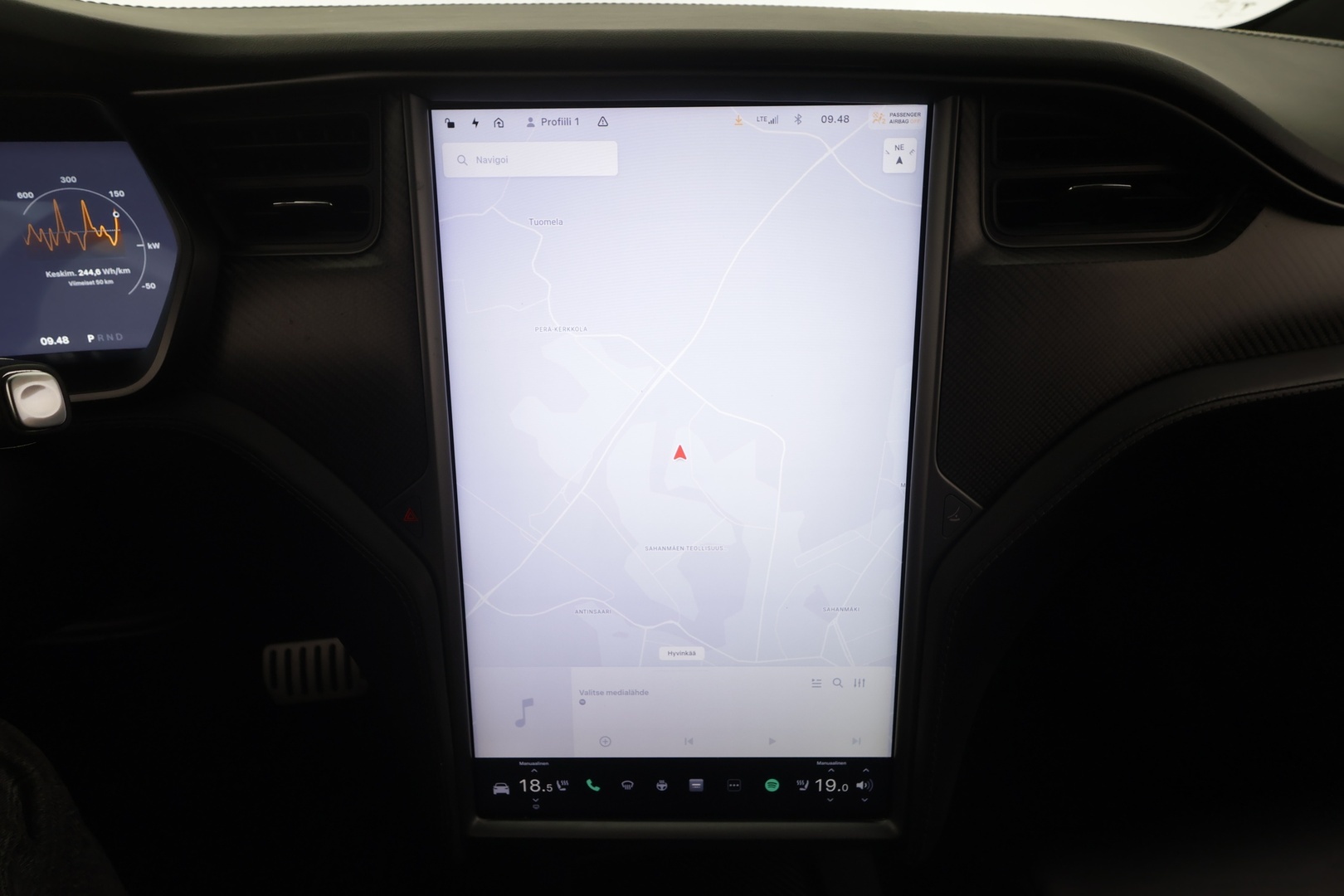 TESLA Model X 2019