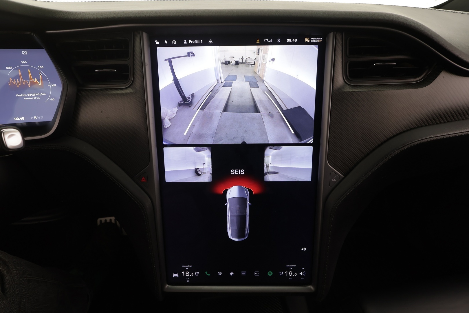 TESLA Model X 2019