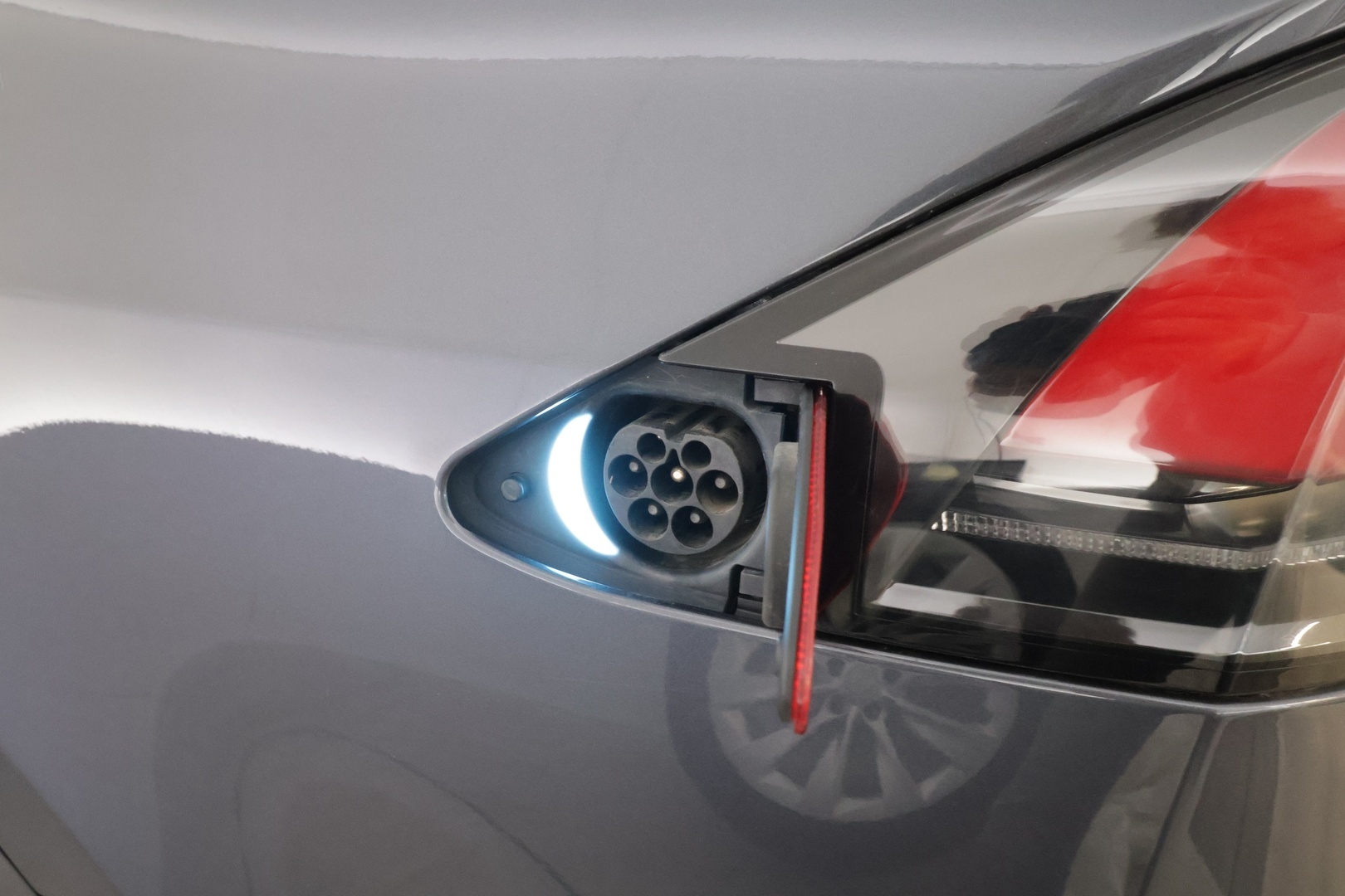 TESLA Model X 2019