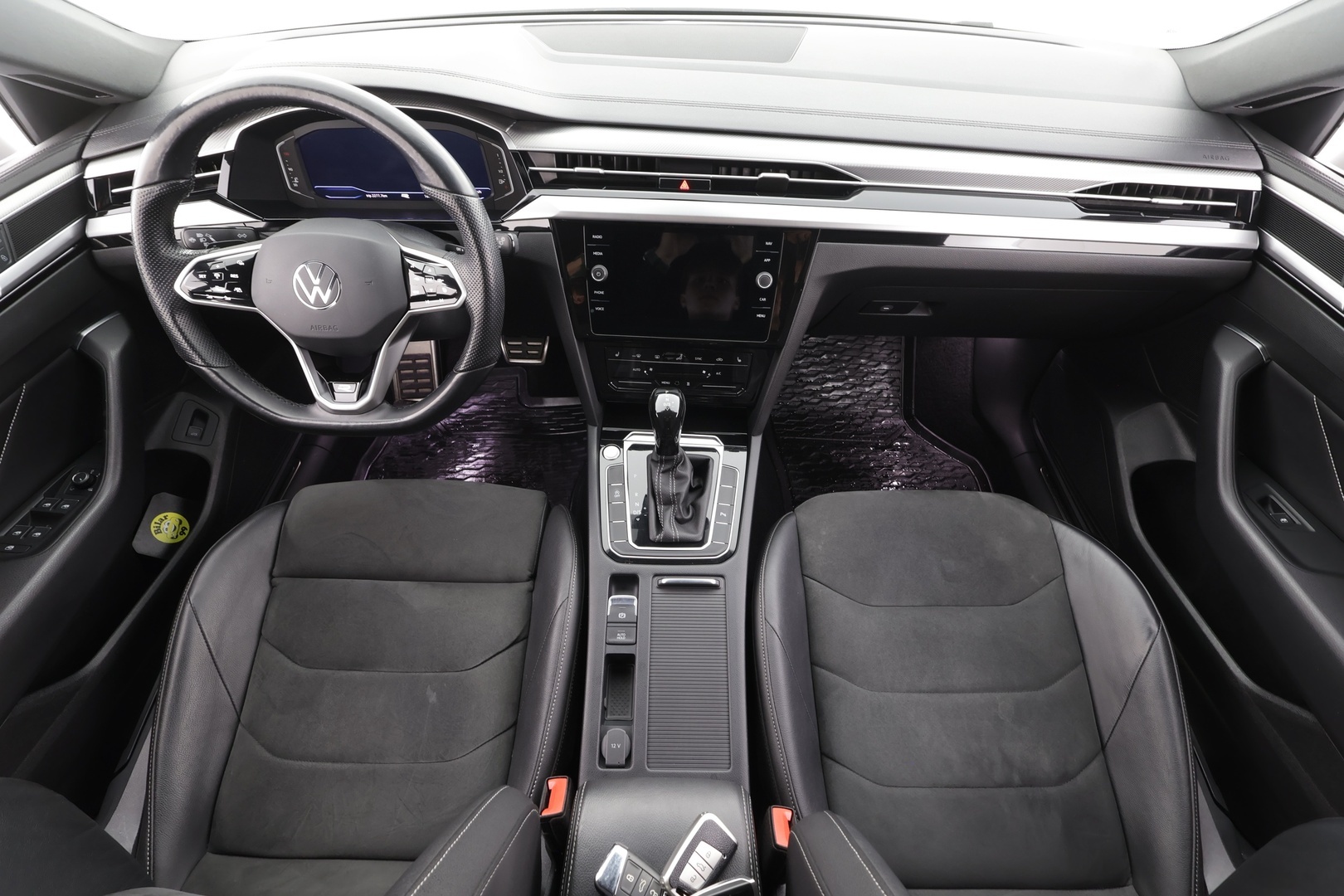 VOLKSWAGEN Arteon 2021