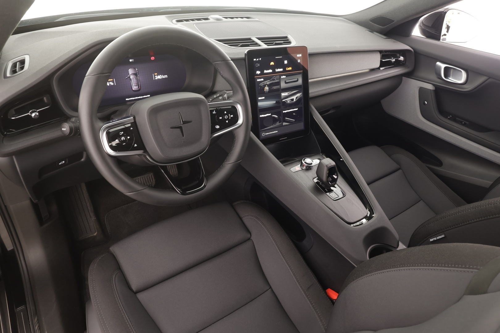 POLESTAR 2 2025