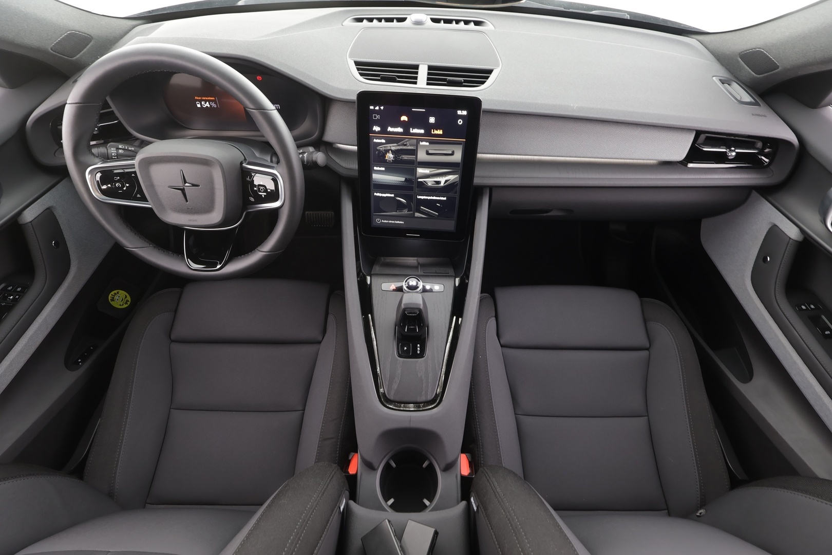 POLESTAR 2 2025