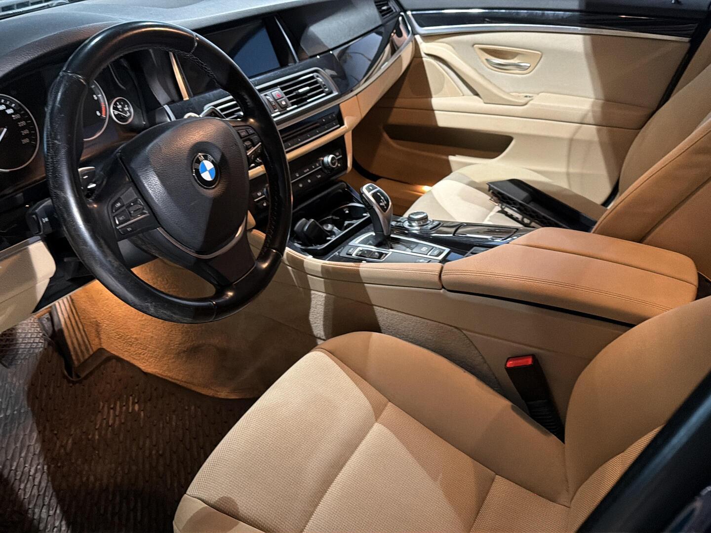 BMW 520 2012