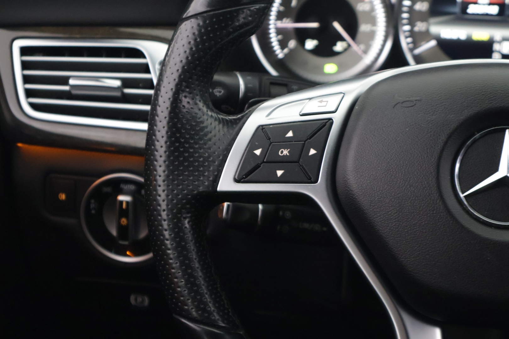 MERCEDES-BENZ CLS 2013