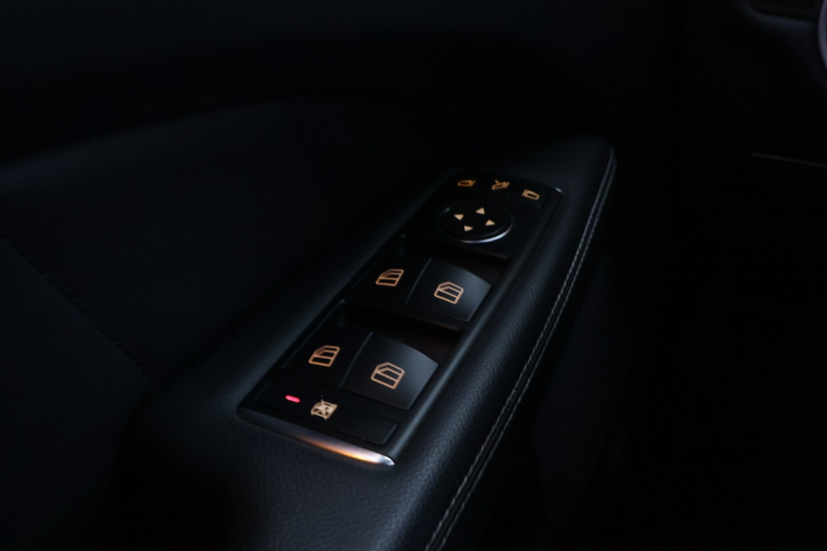 MERCEDES-BENZ CLS 2013