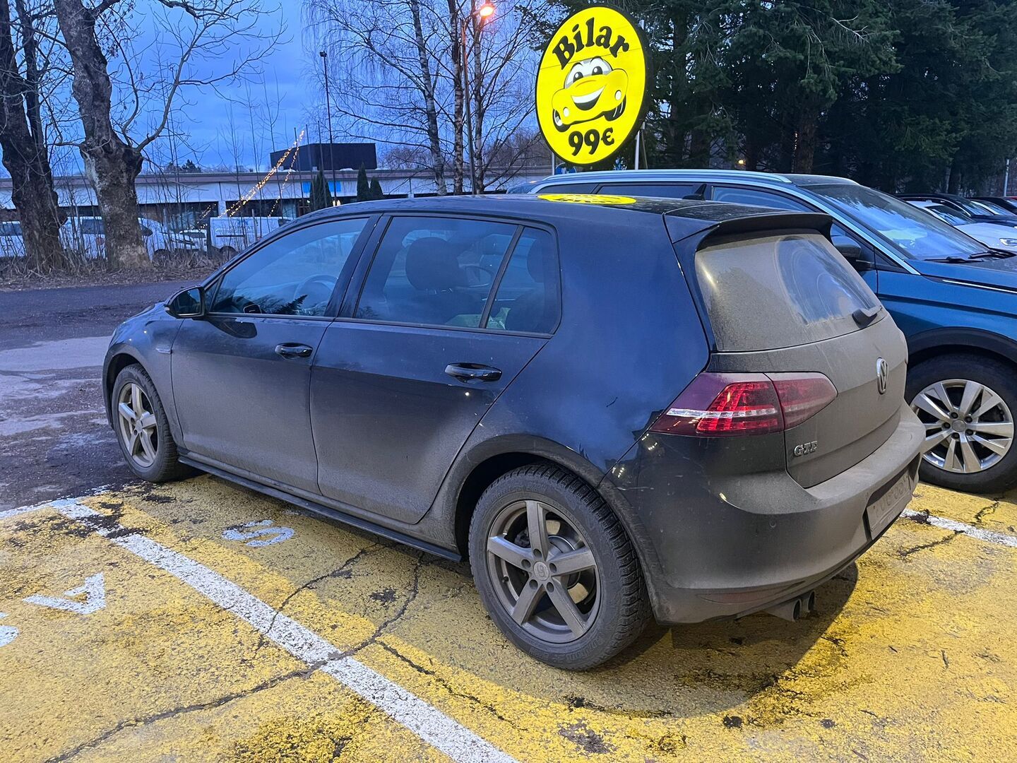 VOLKSWAGEN Golf 2015