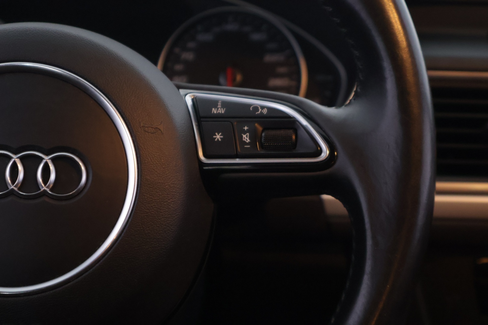 AUDI A6 2016