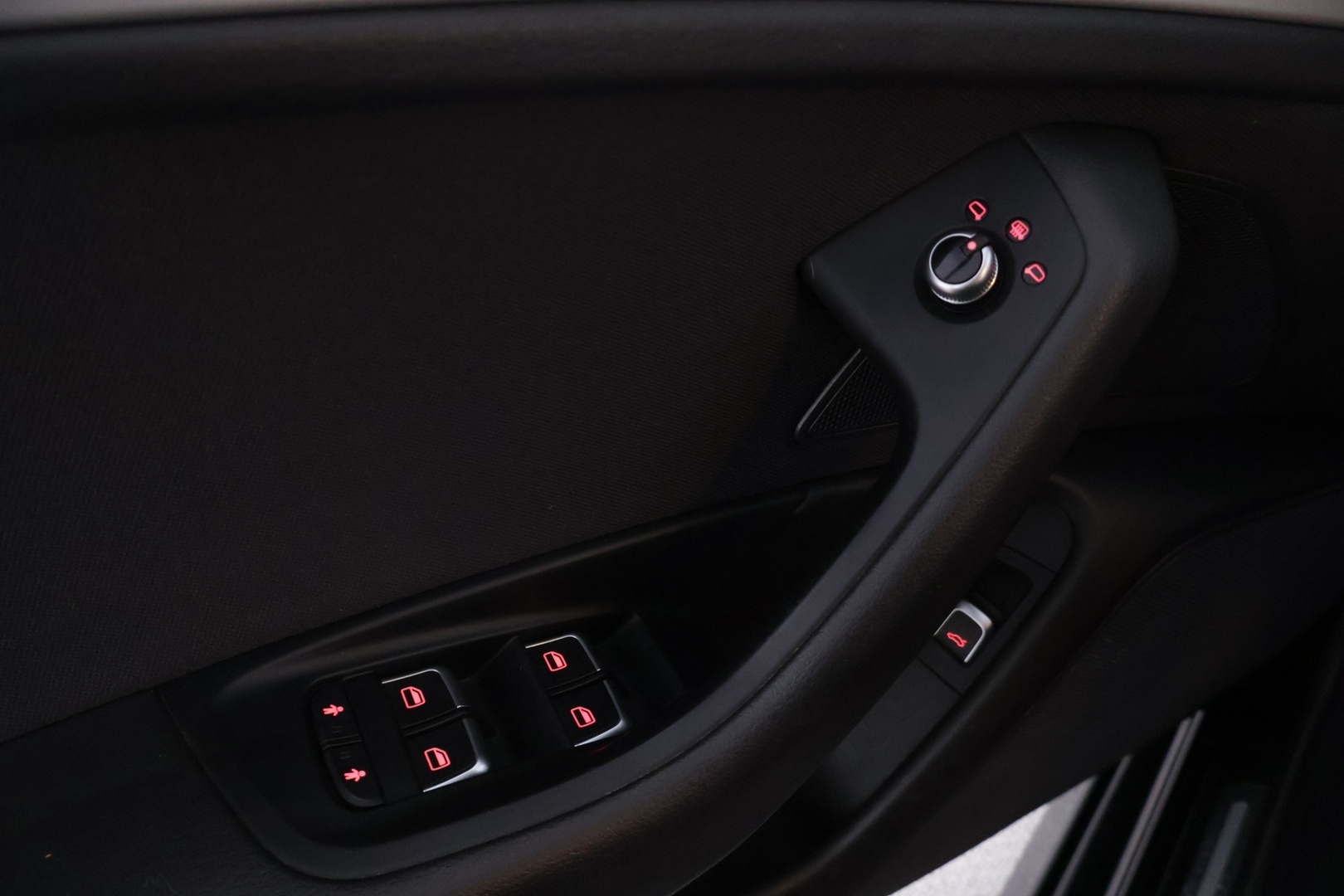 AUDI A6 2016