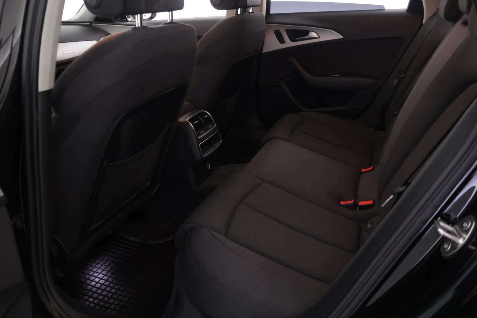 AUDI A6 2016