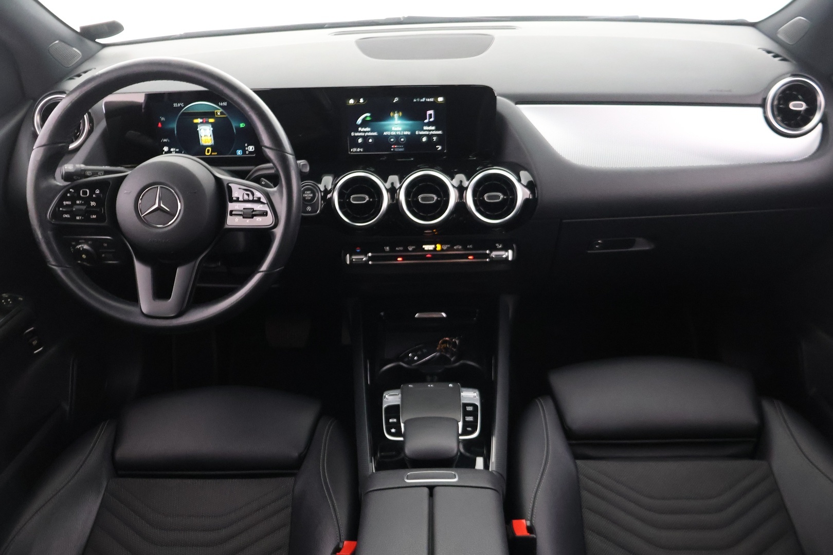 MERCEDES-BENZ B 2019