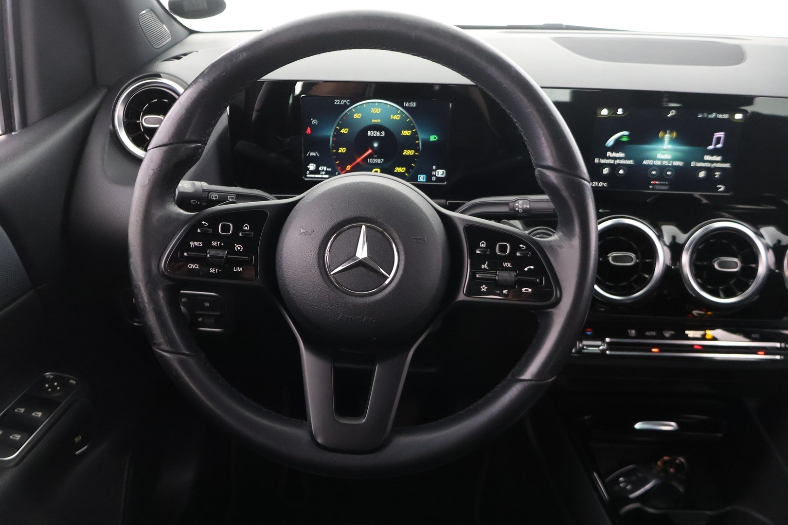 MERCEDES-BENZ B 2019