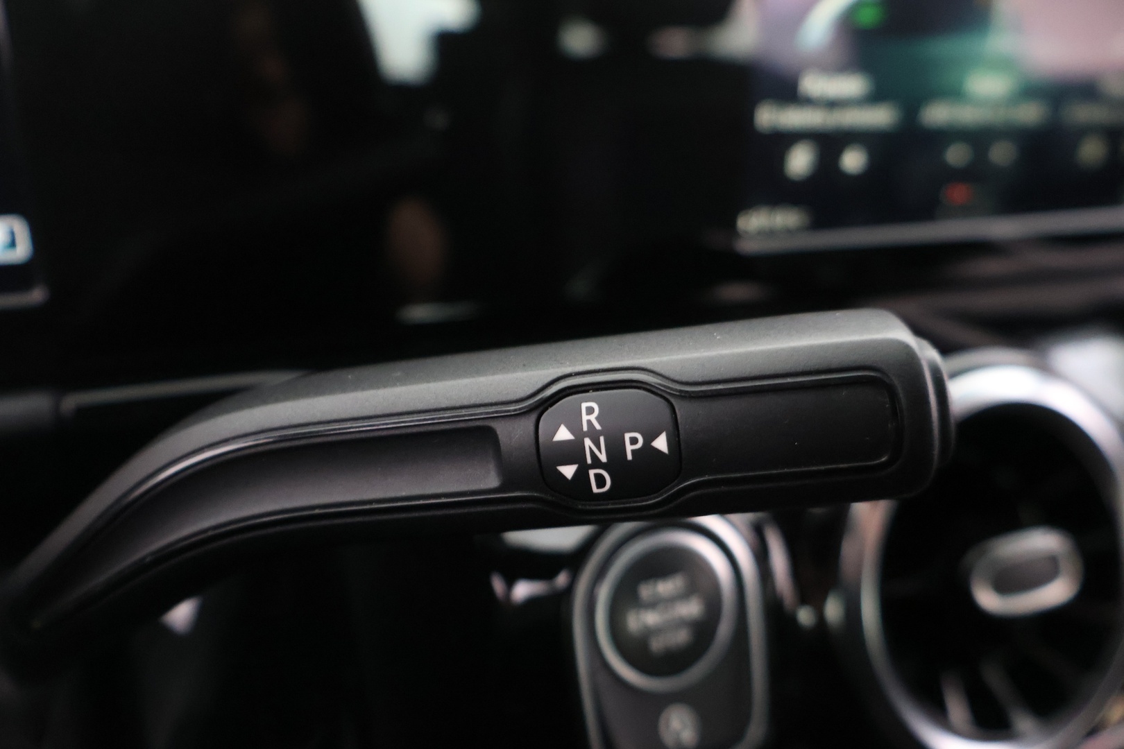 MERCEDES-BENZ B 2019