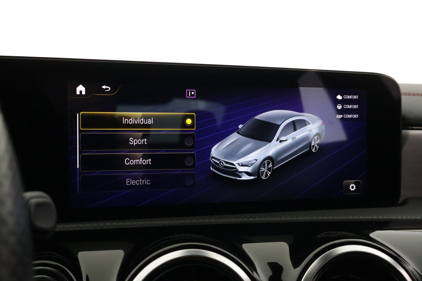 MERCEDES-BENZ CLA 2021