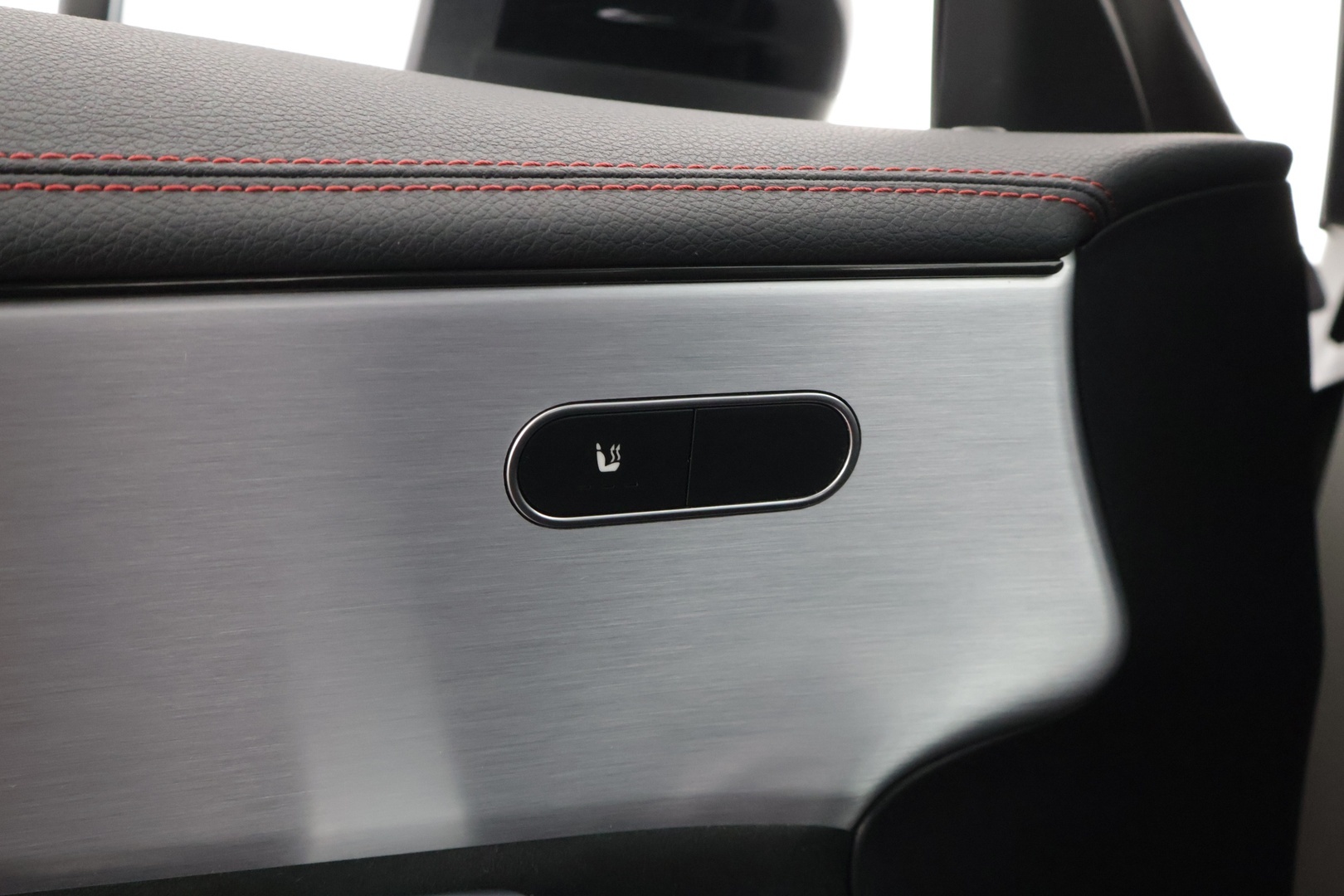 MERCEDES-BENZ CLA 2021