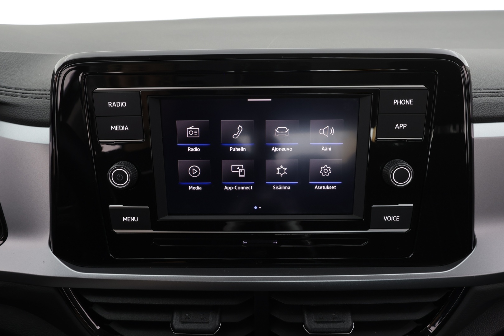 VOLKSWAGEN T-Roc 2024