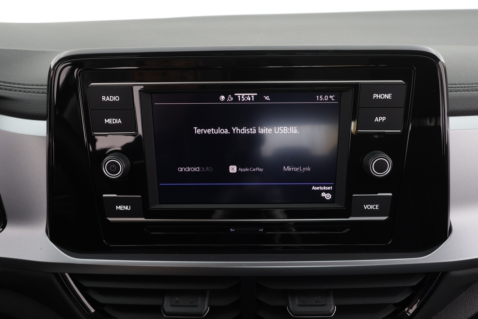 VOLKSWAGEN T-Roc 2024