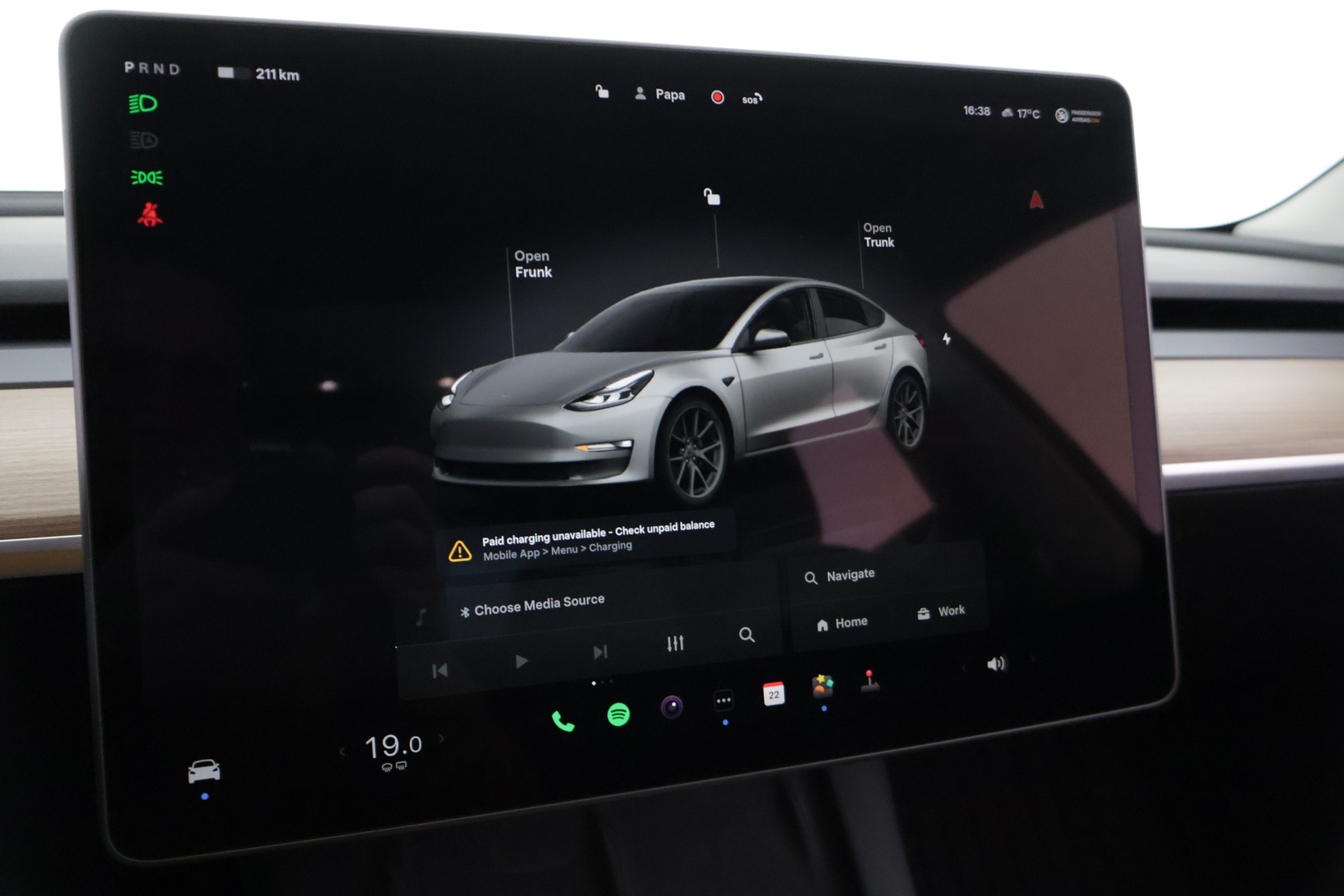 TESLA Model 3 2023