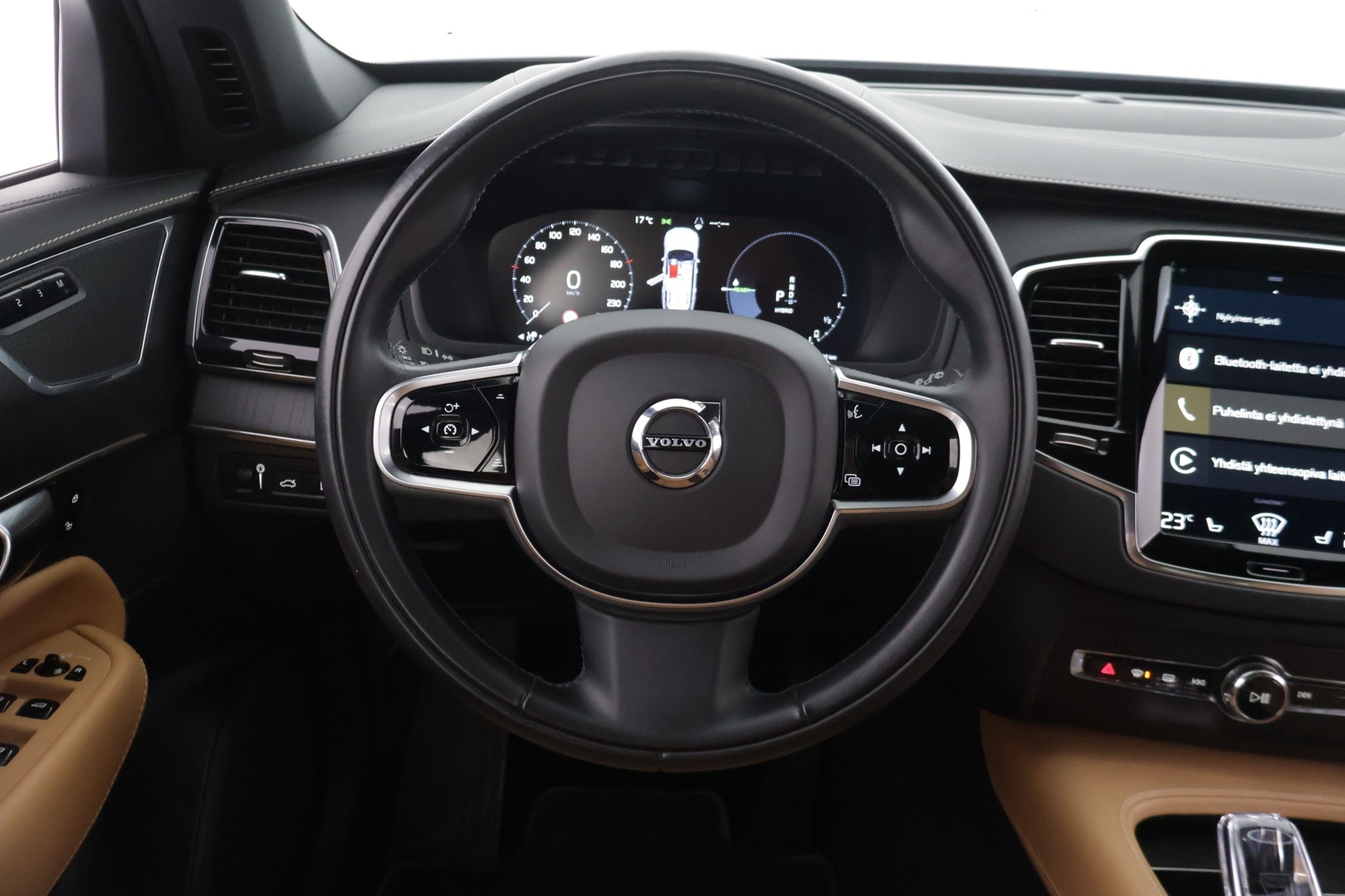 VOLVO XC90 2021