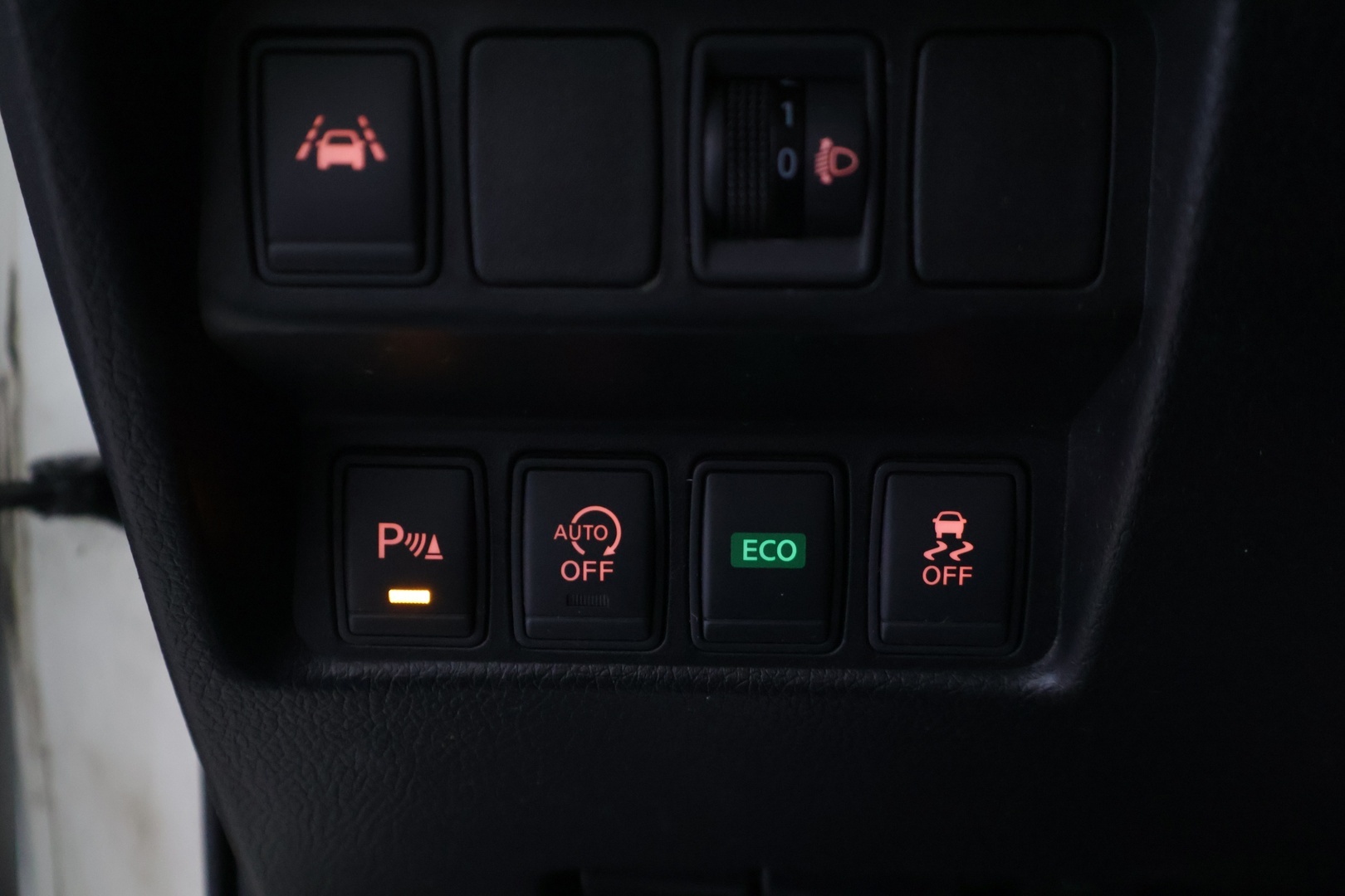 NISSAN Qashqai 2016