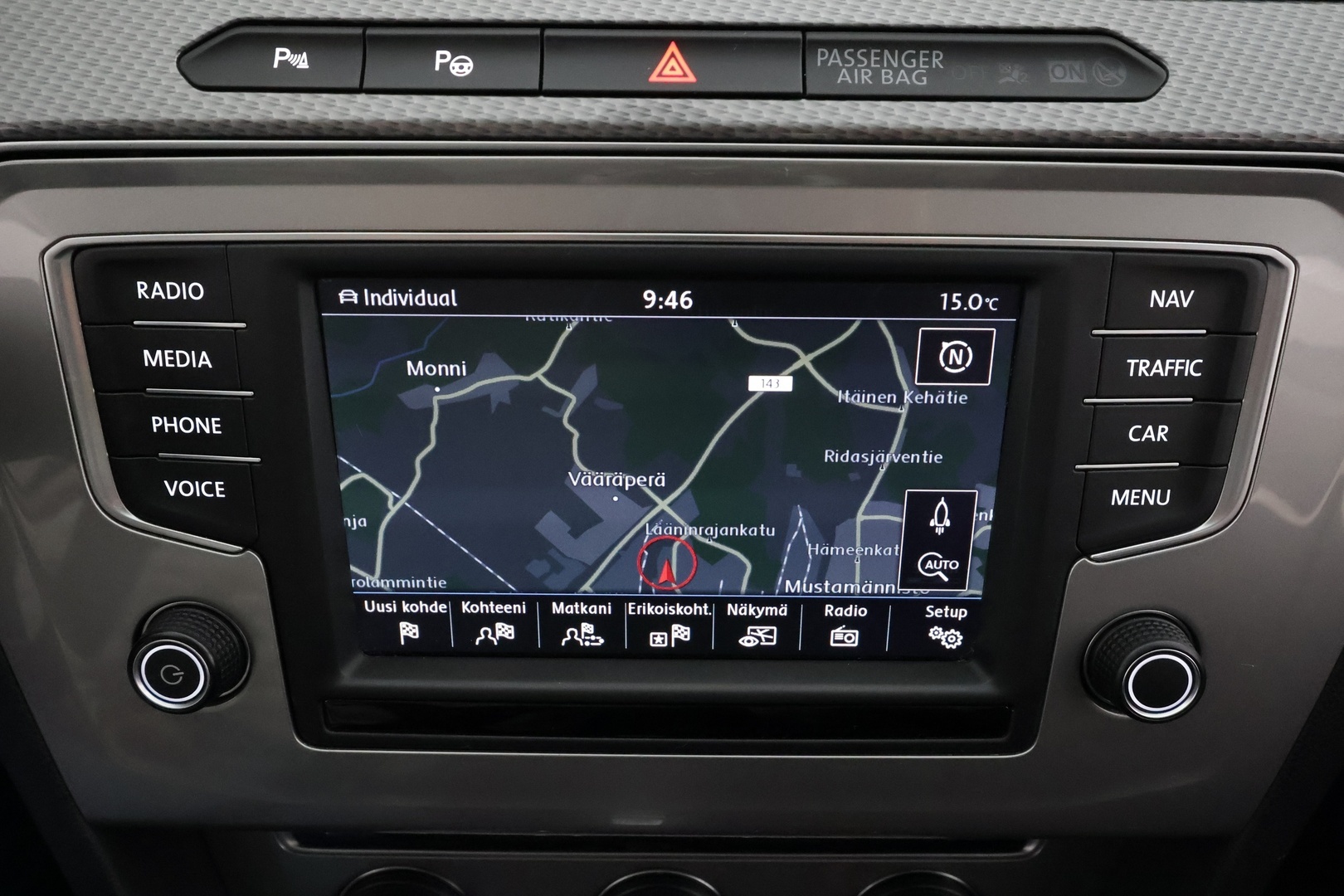 VOLKSWAGEN Passat 2016