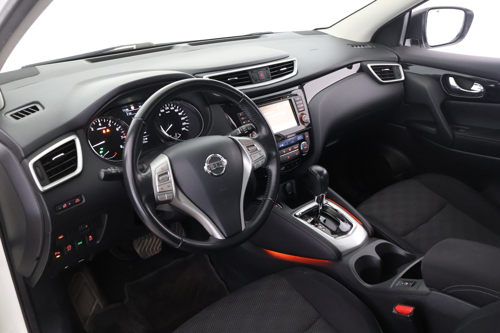 NISSAN Qashqai 2016