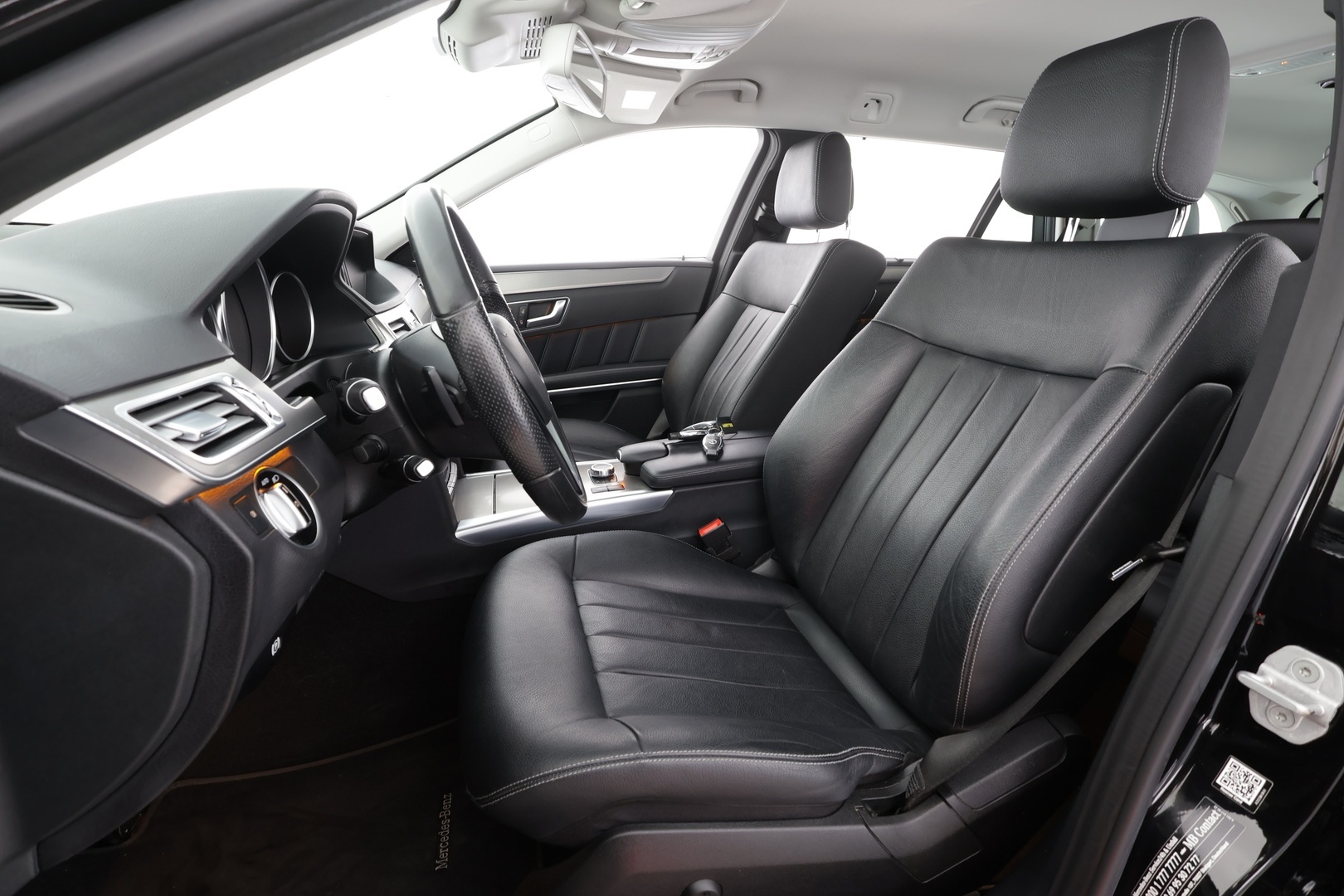 MERCEDES-BENZ E 2016