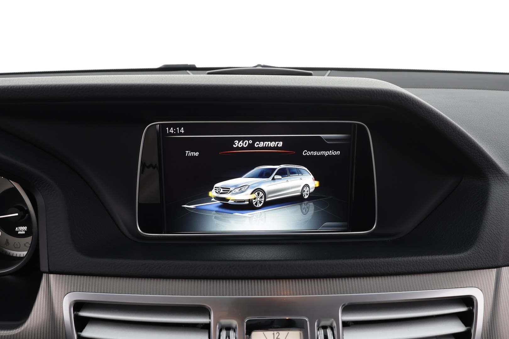 MERCEDES-BENZ E 2016