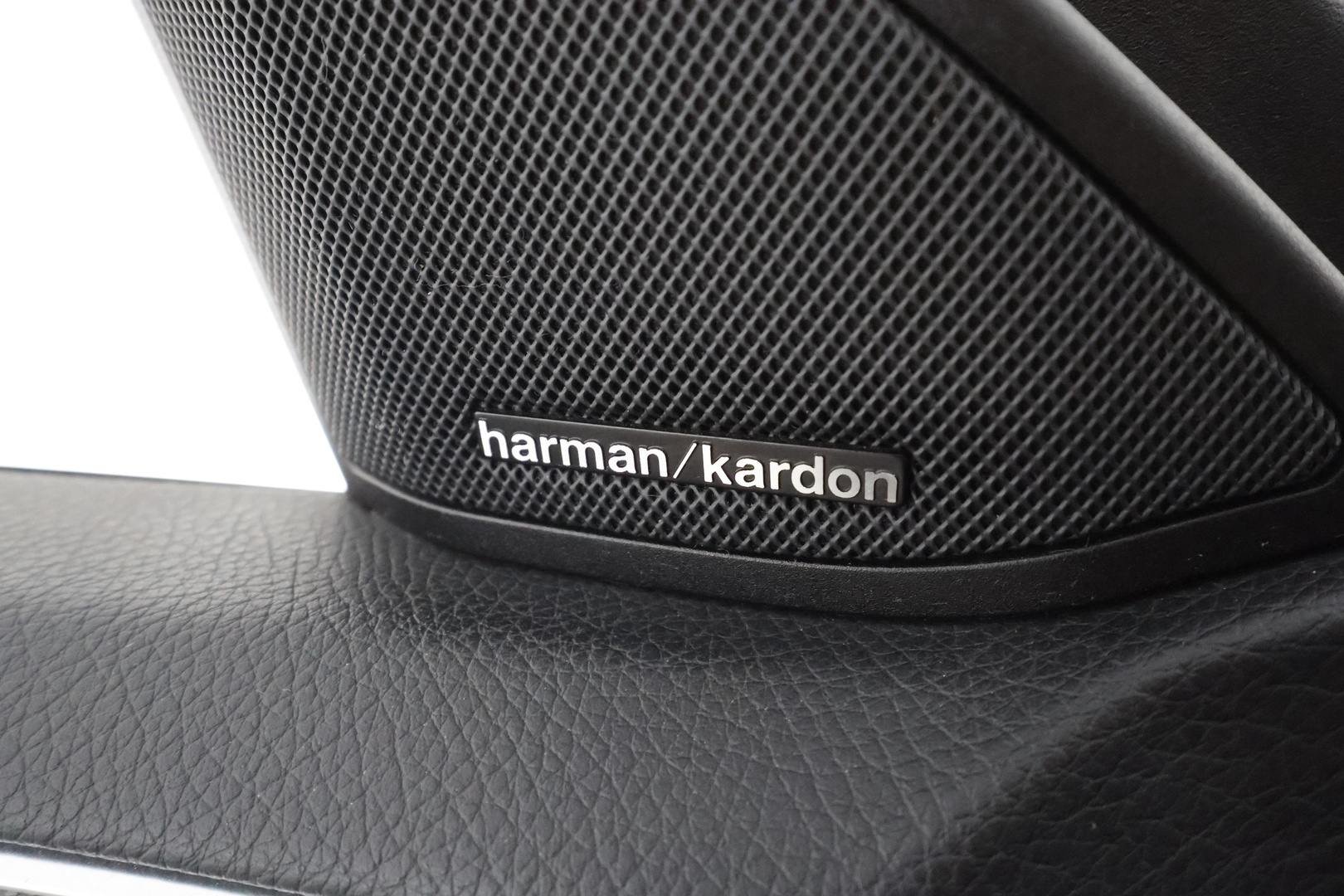 MERCEDES-BENZ E 2016