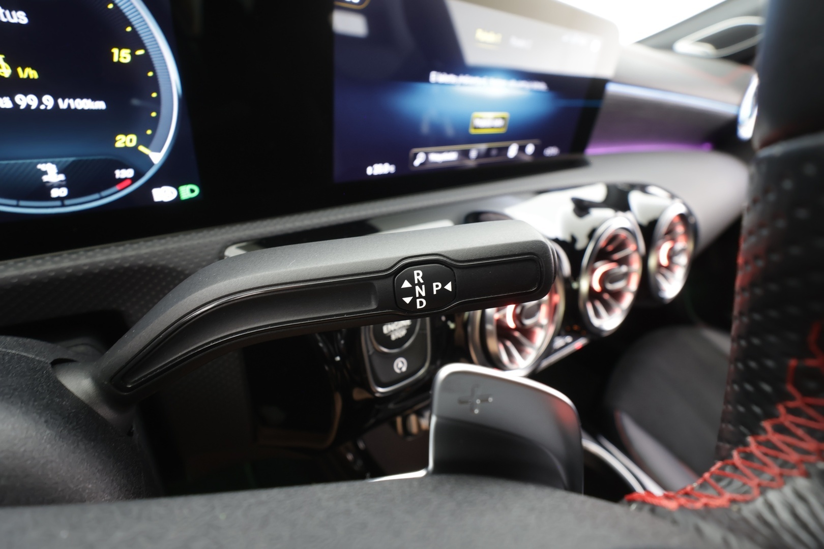 MERCEDES-BENZ CLA 2022
