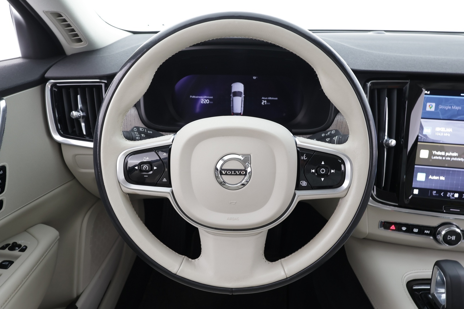 VOLVO V90 2023