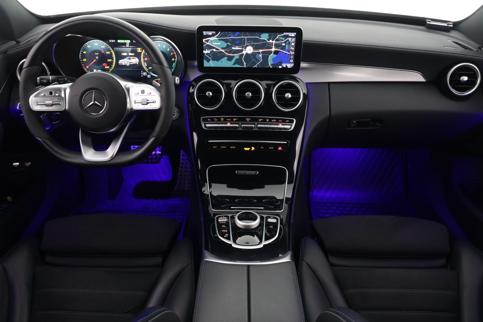 MERCEDES-BENZ C 2021