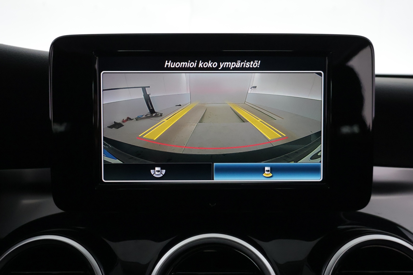 MERCEDES-BENZ C 2020