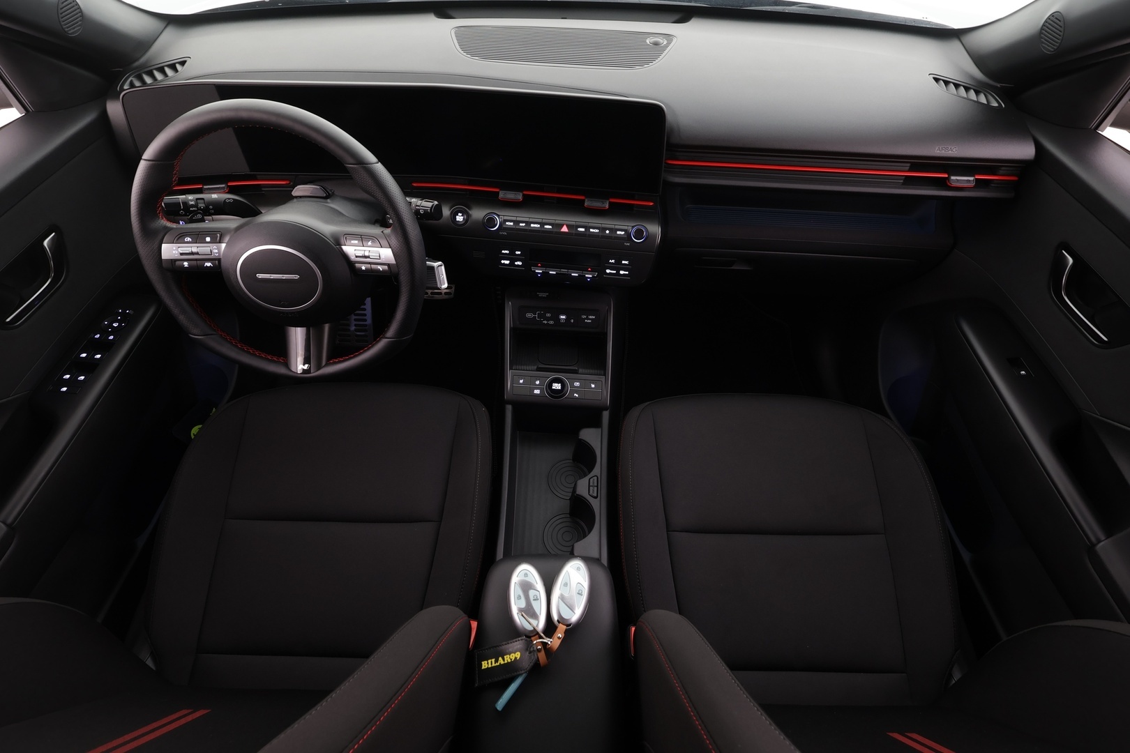 HYUNDAI KONA ELECTRIC 2025