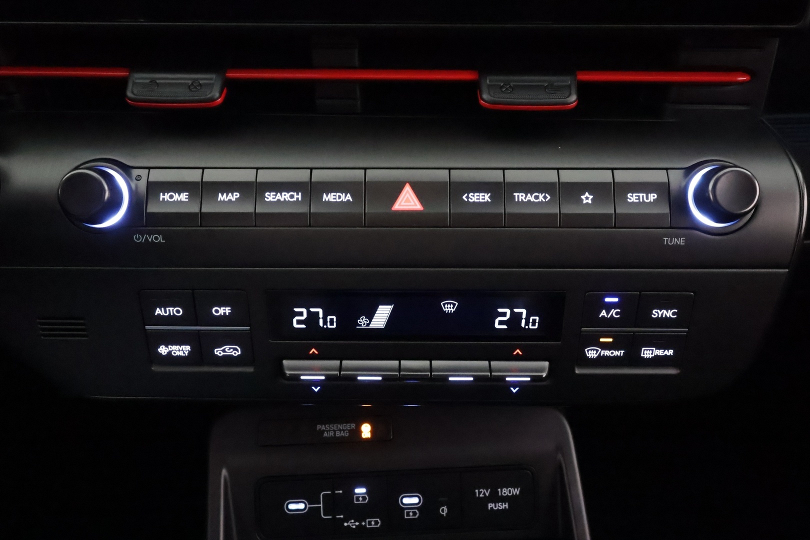 HYUNDAI KONA ELECTRIC 2025