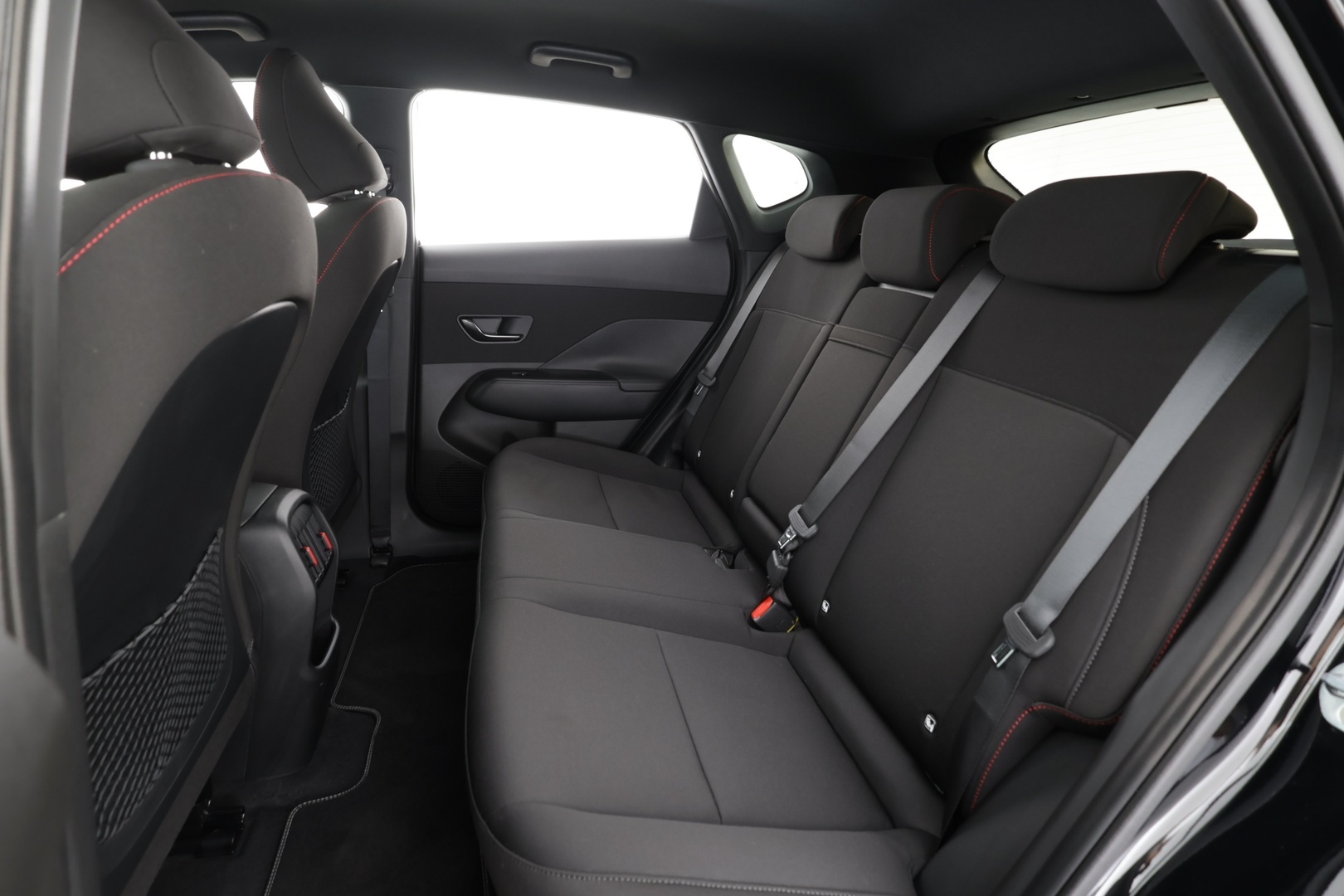 HYUNDAI KONA ELECTRIC 2025