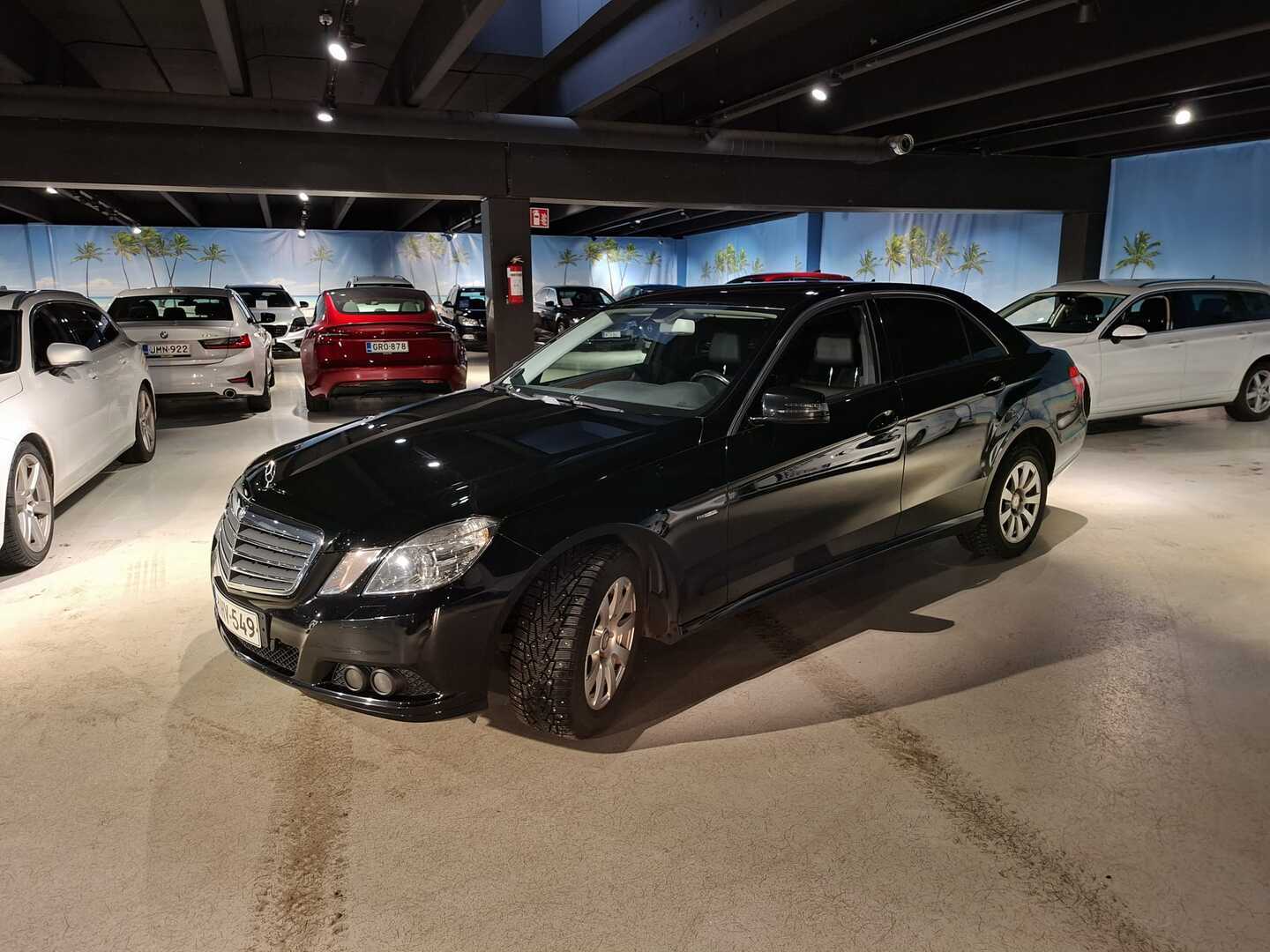 MERCEDES-BENZ E 2009