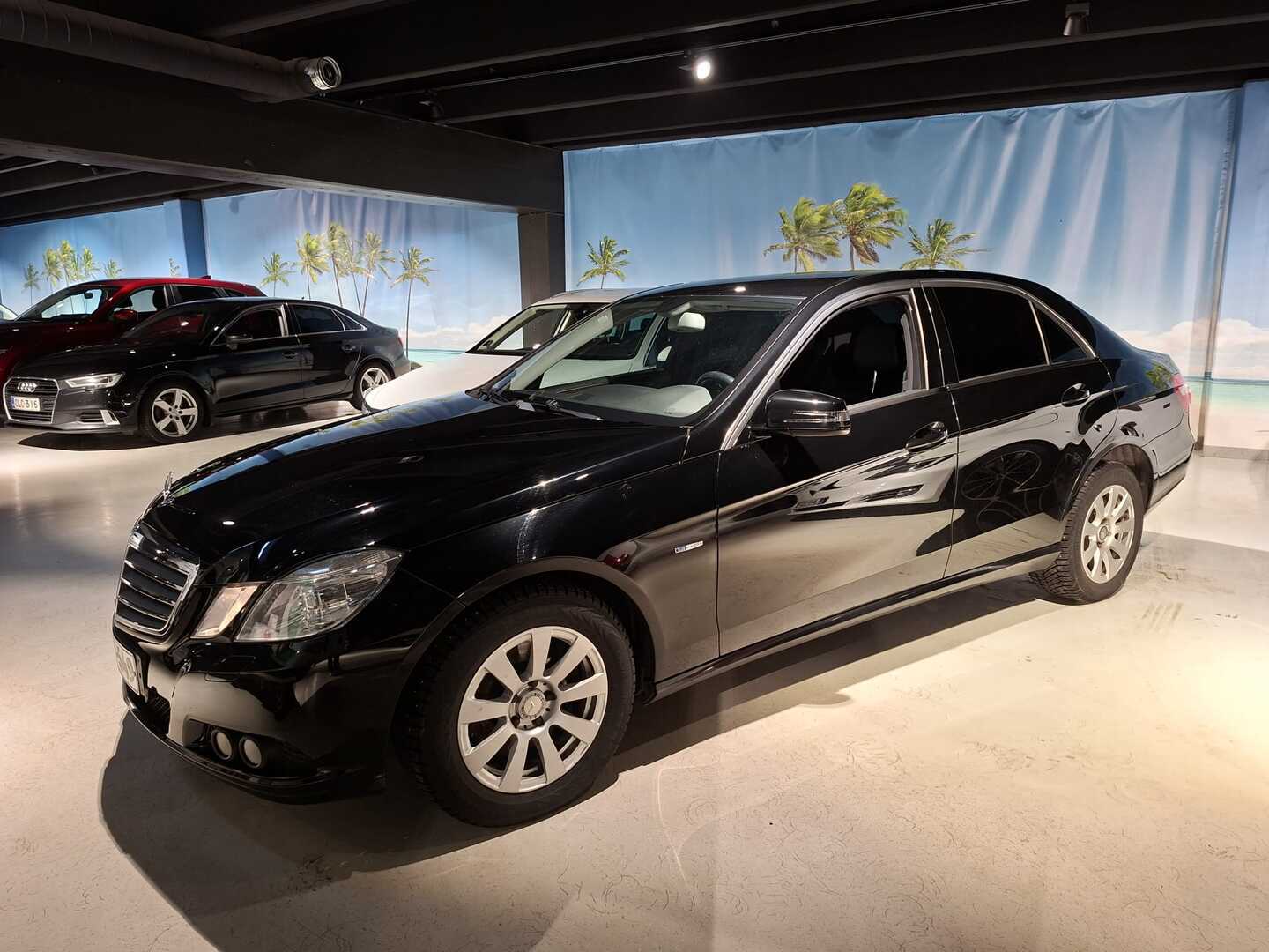 MERCEDES-BENZ E 2009