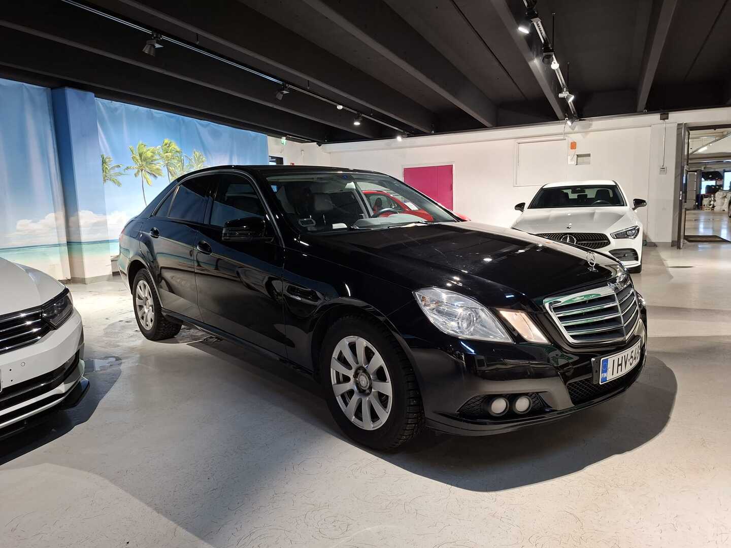 MERCEDES-BENZ E 2009