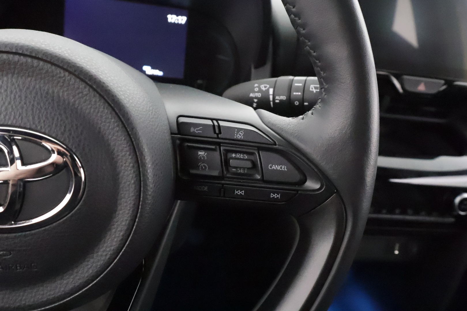 TOYOTA YARIS CROSS 2022