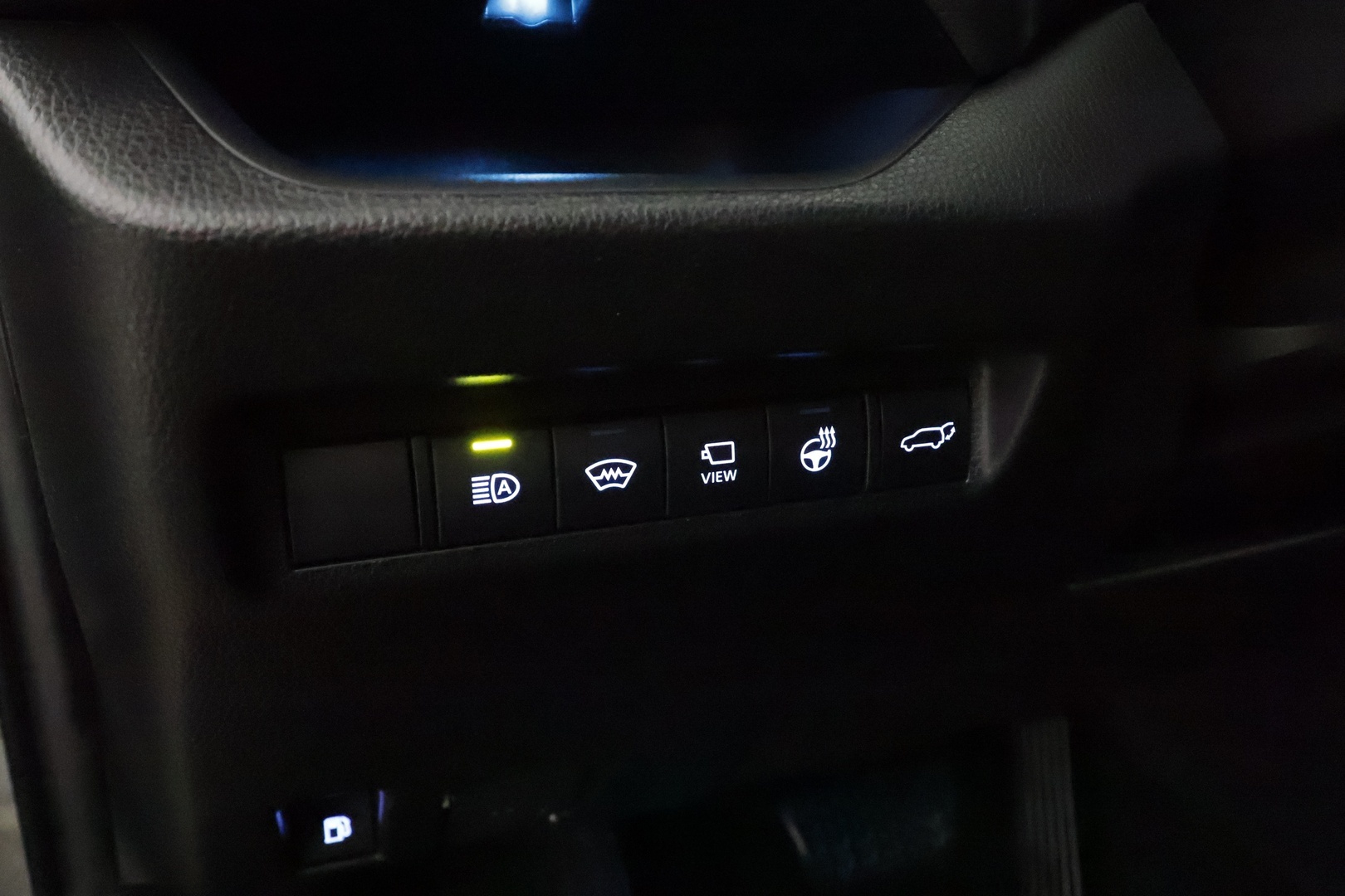 TOYOTA RAV4 PLUG-IN 2020