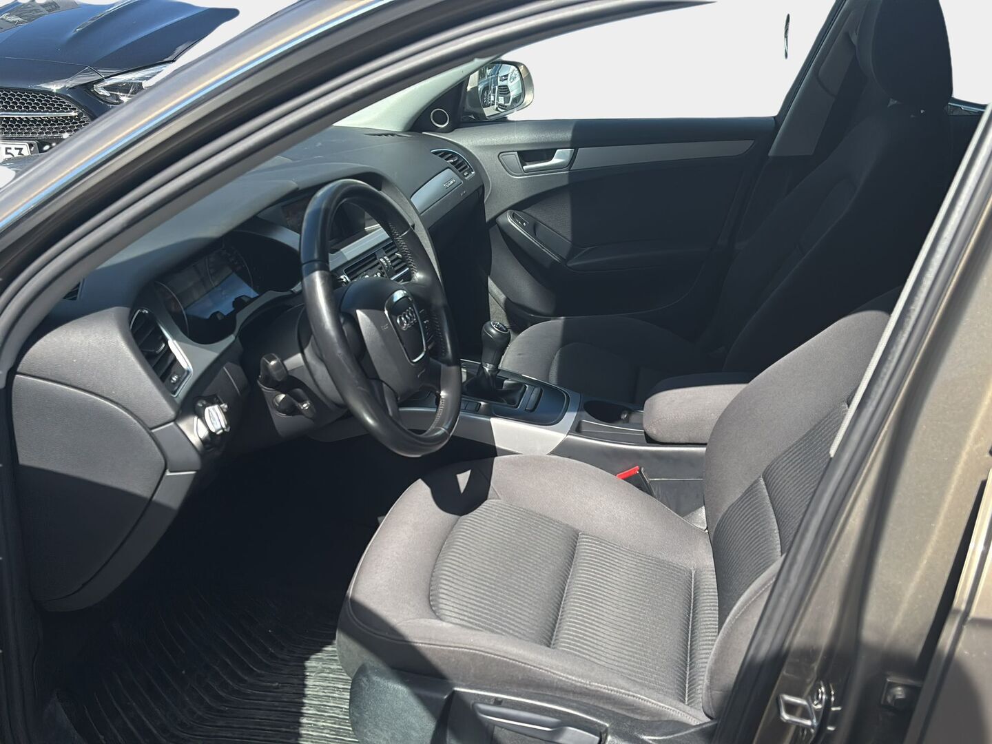 AUDI A4 2011