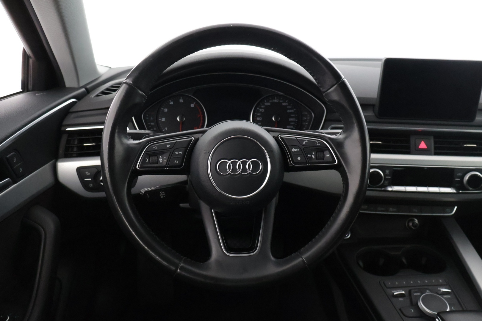 AUDI A4 2017