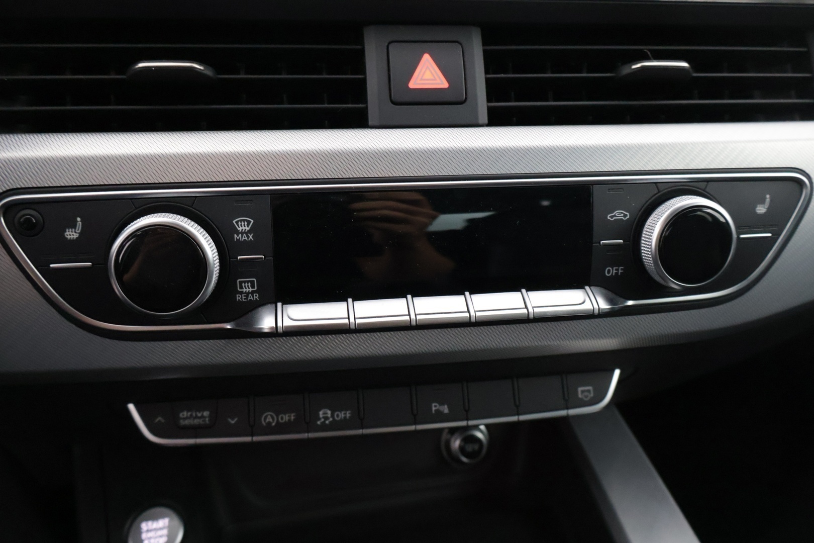 AUDI A4 2017