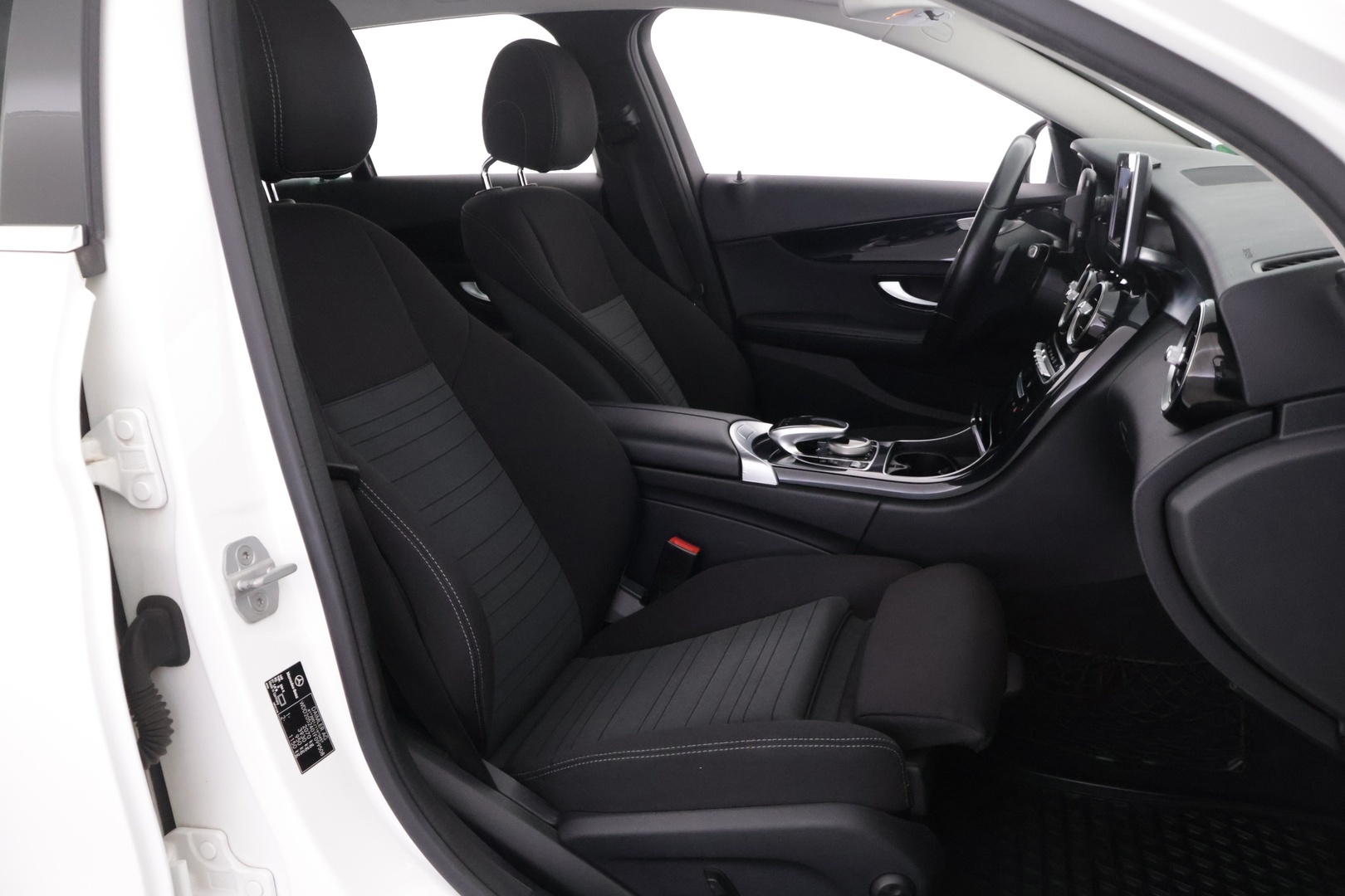 MERCEDES-BENZ C 2015