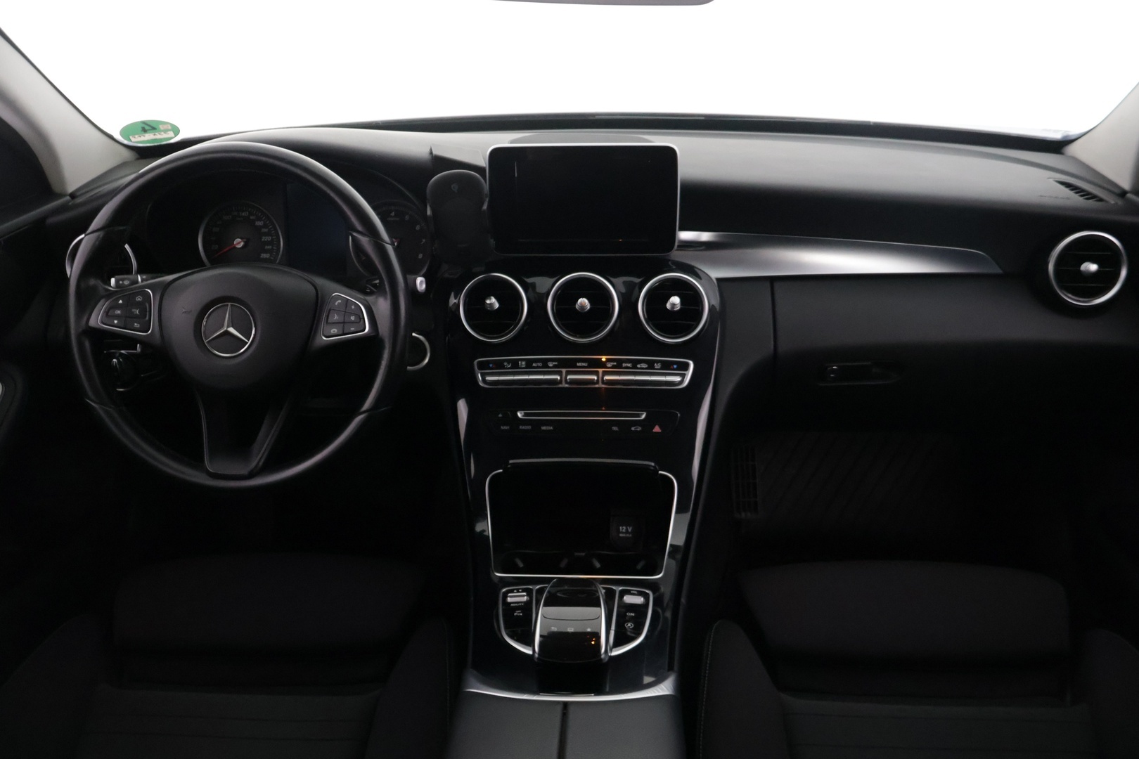MERCEDES-BENZ C 2015