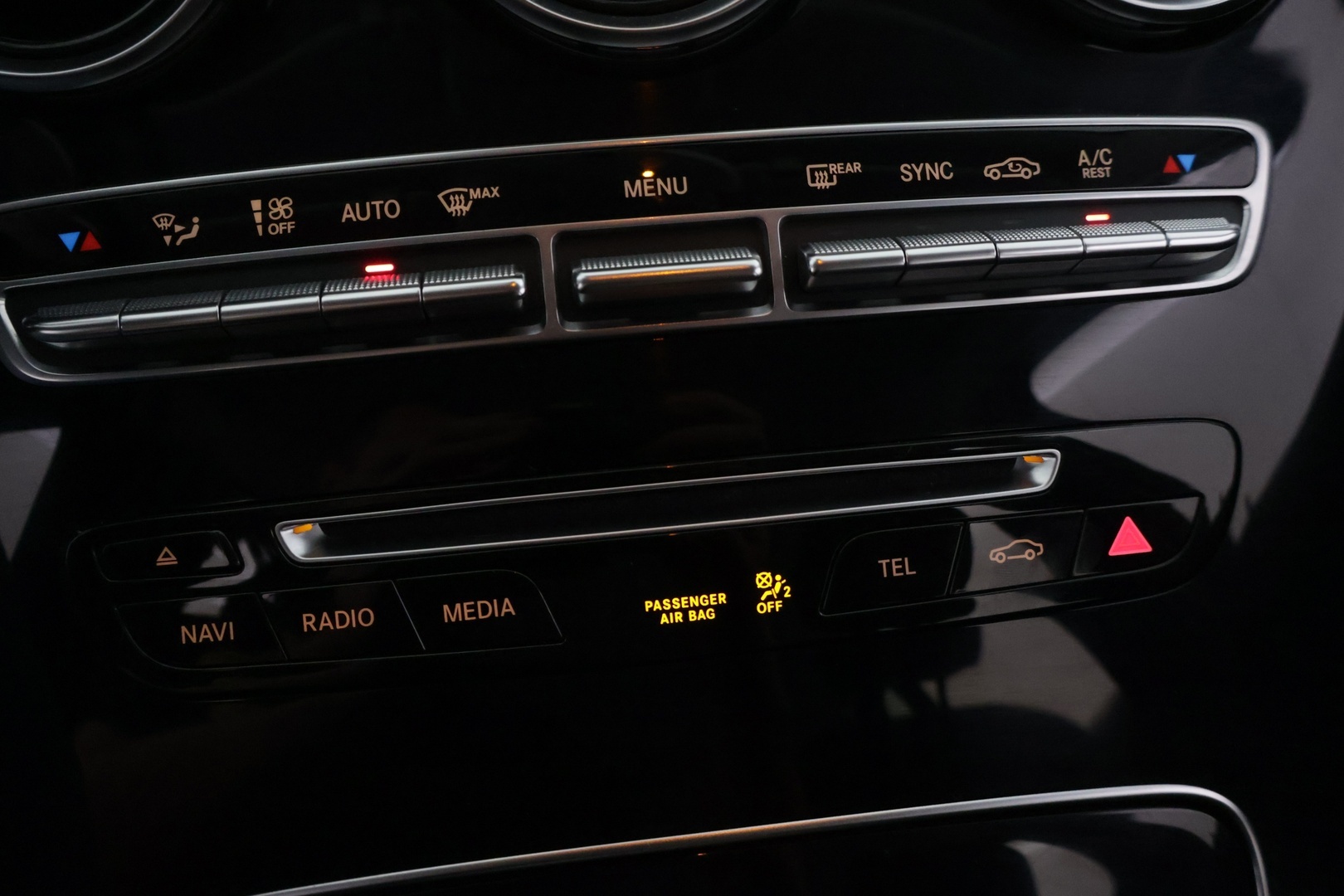 MERCEDES-BENZ C 2015