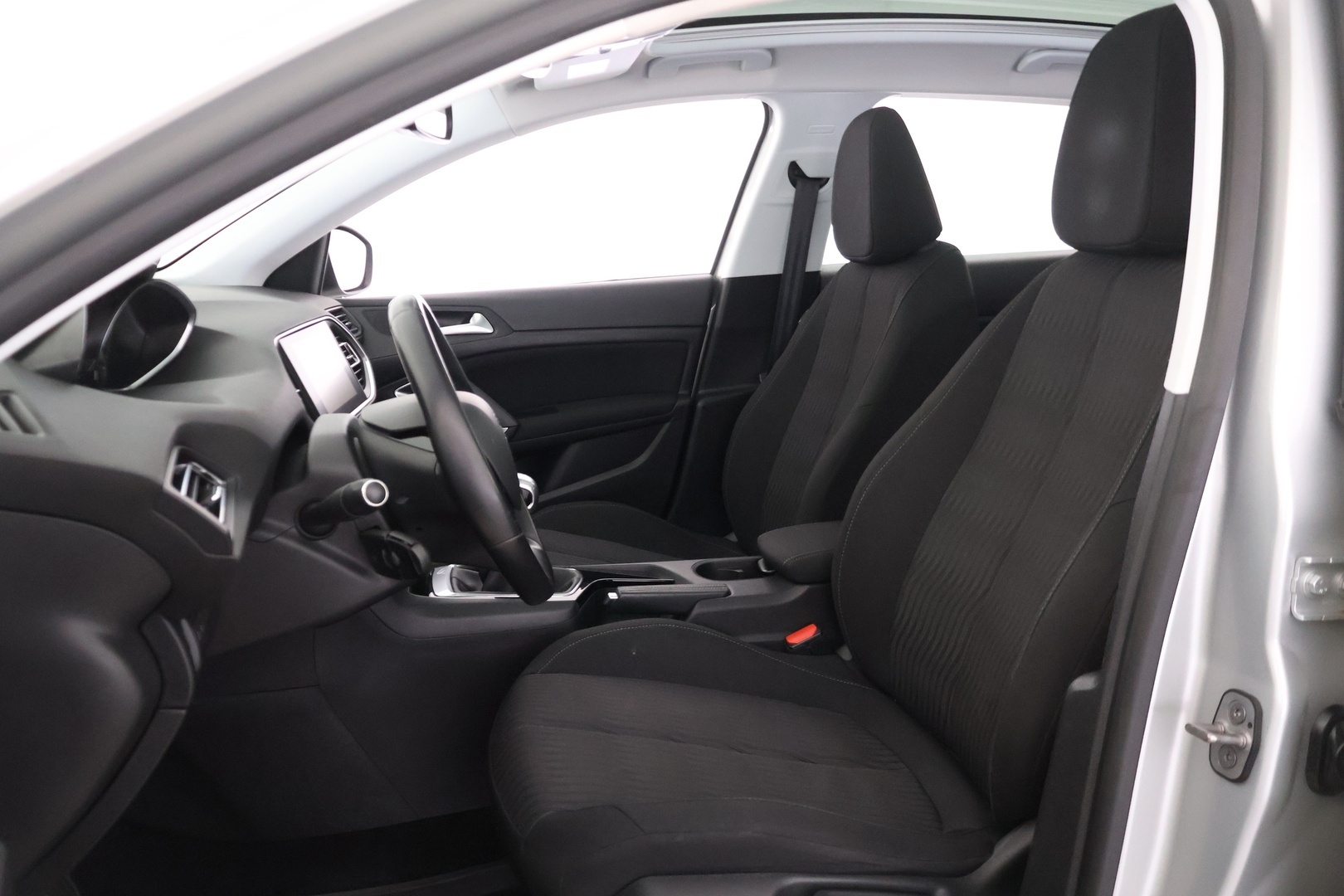 PEUGEOT 308 2015